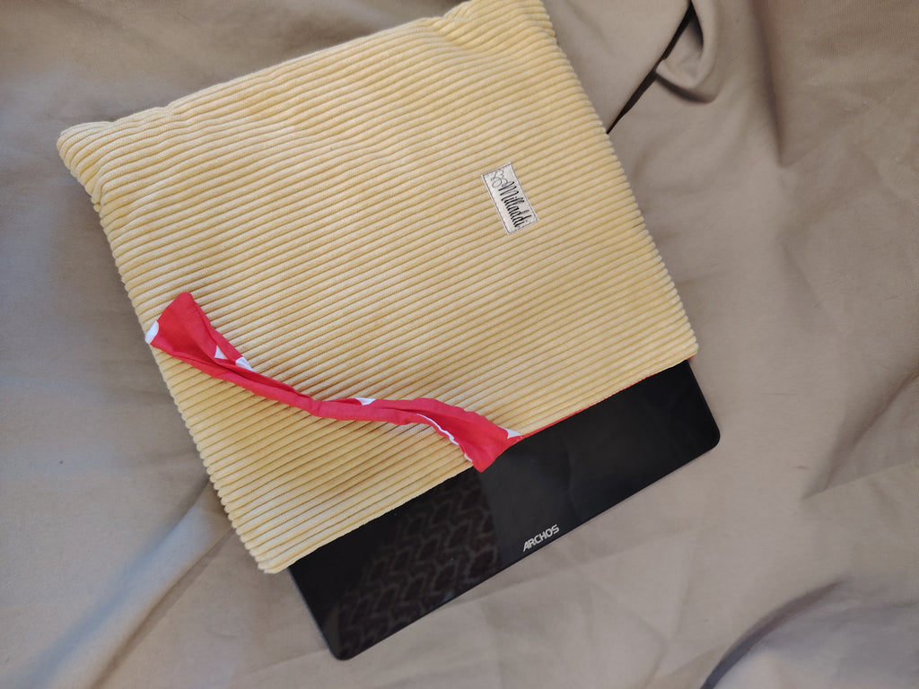 Housse de livre Broché Vieux Jaune