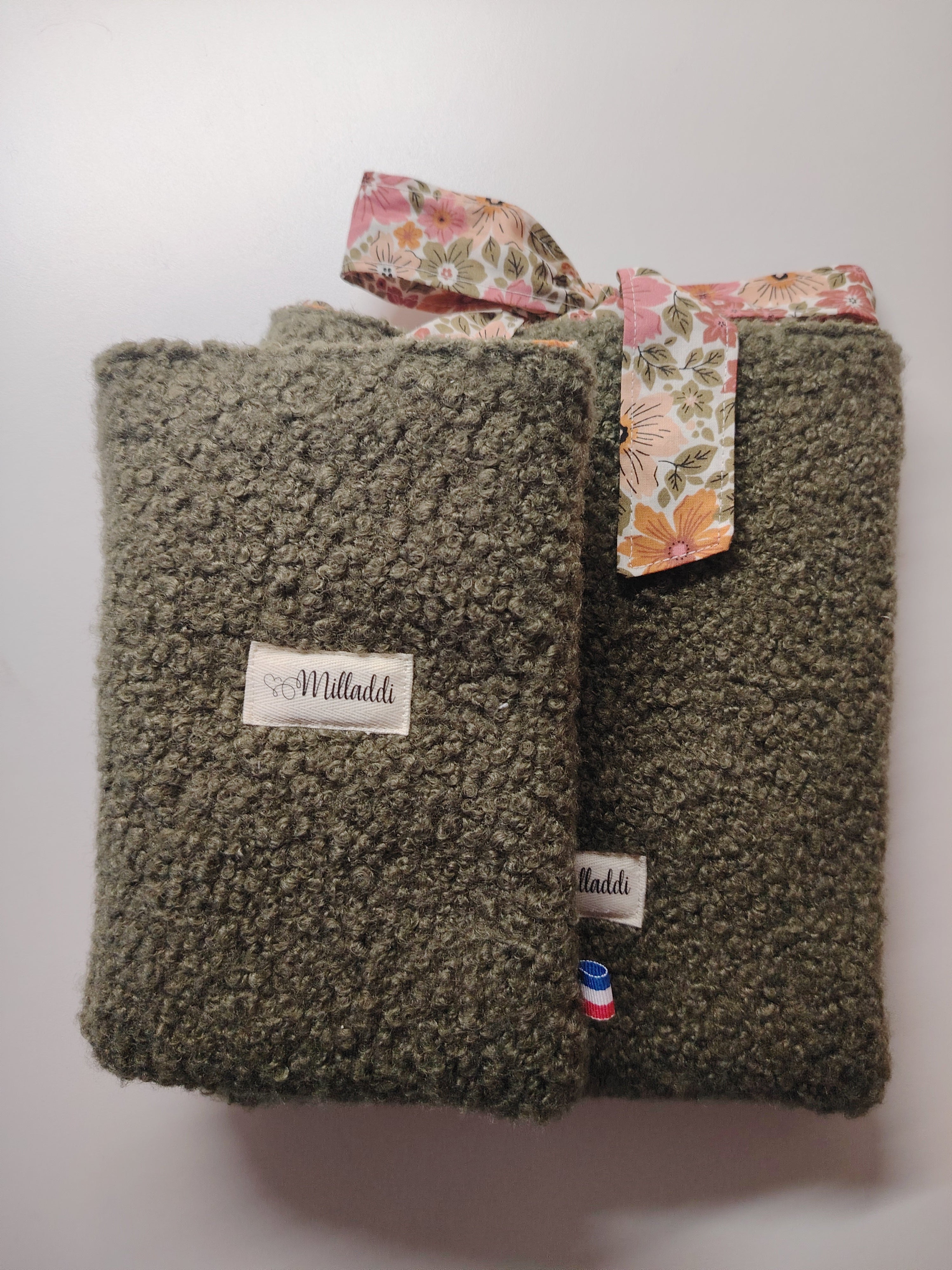 Housse de livre Bouclette Kaki