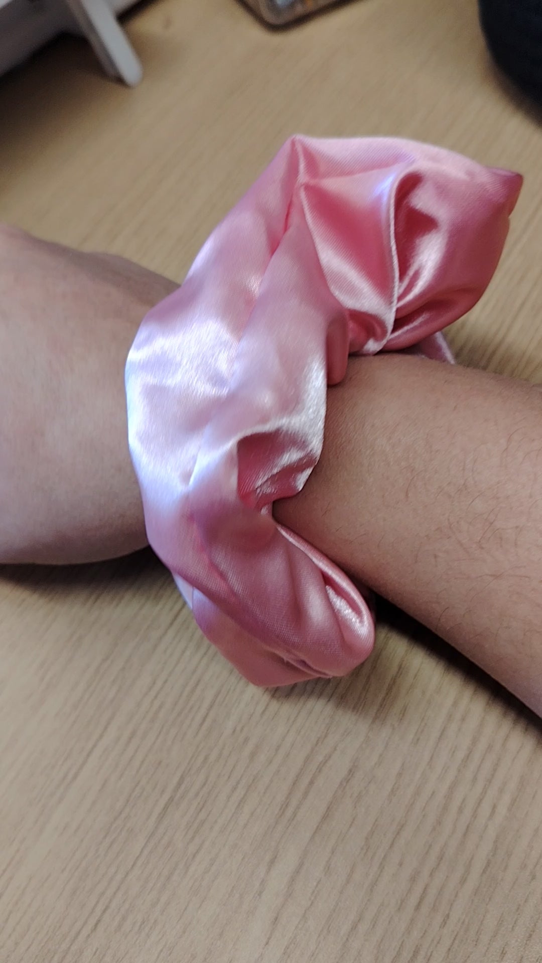 Chouchou En Satin Rose Grand Modèle