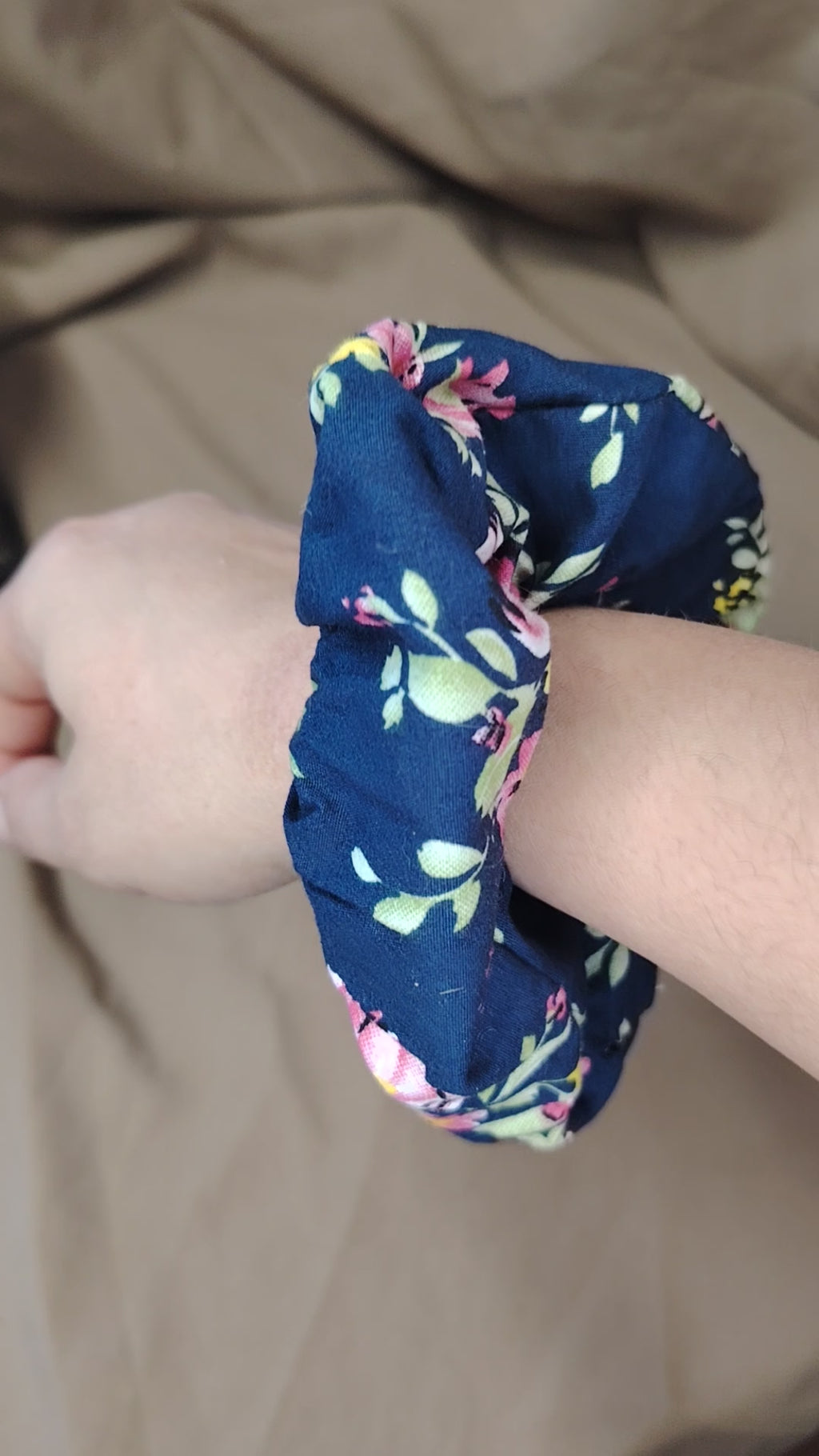 Chouchou en coton Fleuri Bleu Grand Modèle